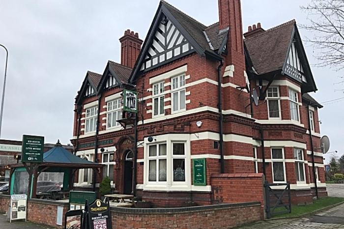 The Railway Hotel Nantwich Extérieur photo